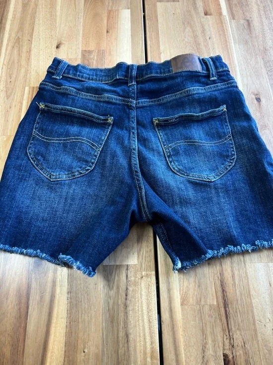 Lee Heritage High Rise Shorts Womens 10 Relaxed Fit Button Fly Cutoff Denim - Picture 4 of 6